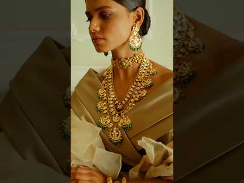 Sawansukha celebrates modern woman & her style of reinventing traditions. #ytshorts #shorts #gold