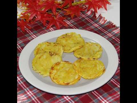 Making Sweet Potato and Potato Pancakes, a Great Dish to Enjoy with Drinks on a Rainy Day