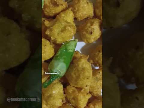 Moong Dal k Pakode| Moongdal bhajiya| Pakoda| #shorts #pakoda #baarish #rainyday #viral #bhajiya