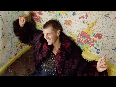 Ruel - Cats On The Ceiling (Official Video)