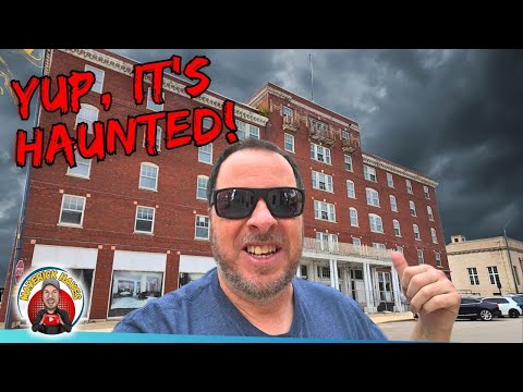 Exploring The Top HAUNTED Places In Illinois (2024) 😱