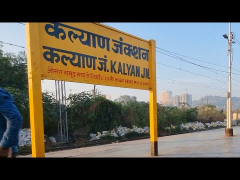 Kalyan Junction 12102/Jnaneswari Express Arriving Departing, Indian Railways Video in 4k ultra HD