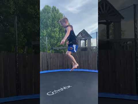 I rushed outside for what??? a solo backflip 🤷🏼‍♂️#shorts #backflip #trampoline