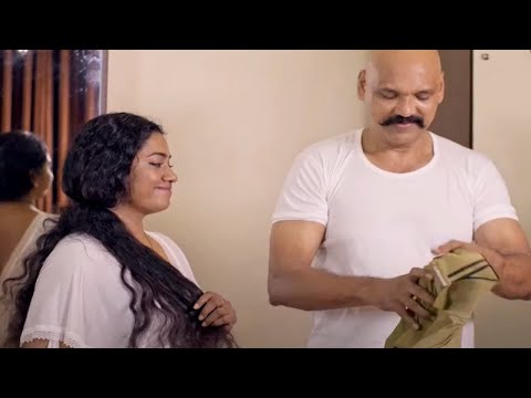 ആദ്യമായിട്ടാണോ നിങ്ങൾ എന്നെ കാണുന്നത് ? | Avangers | Malayalam Love Scene | #clips #thriller #clips