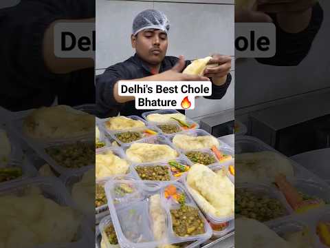 Sita Ram Diwan Chand serves  Delhi's best Chole bhature