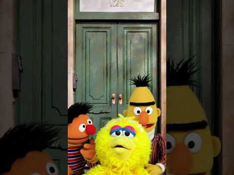 Baby Big Bird's First Word! #sesamestreet