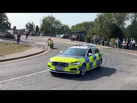 Tour of Britain 2024: Stage 4 passing Eastwood Morrisons (Sun Inn roundabout), Nottinghamshire