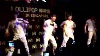 Lollipop live in Lunar, singapore - singing '梦想巴士 & 夏日初体验'