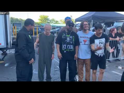 Red Hot Chili Peppers & Ice Cube (Virginia Beach) (June 28, 2024)