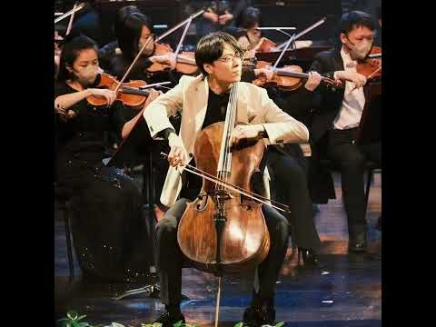 Mo Mo: Chinese Cellist's Journey from Classical Roots to Contemporary Collaborations