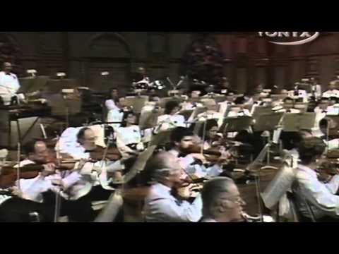 John Williams Conducts Hoagui Carmichael Suite