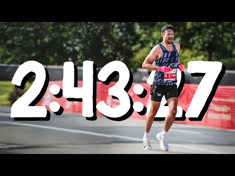 RUNNING 2:43 AT THE CHICAGO MARATHON - With a GoPro!