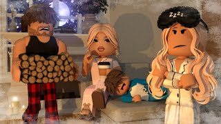 A SNOWSTORM HITS OUR HOUSE IN BLOXBURG! *WE GOT SNOWED IN…CRISIS!* Family Roblox Bloxburg Roleplay