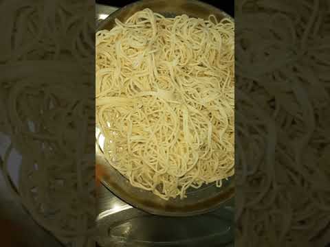 perfect noodles at home #vasanthatelugukitchen #shorts #street style noodles preparation at home