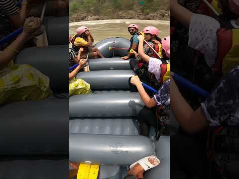 Rishikesh Rafting Accident #raftingrishikesh #rishikeshrafting #riverraftting  #rafting #shortsfeed