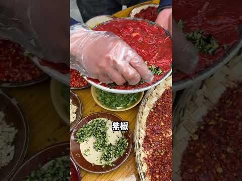 成都街头的麻辣牛肉 香香辣辣这下嘴是真的吃爽了… #路边摊美味