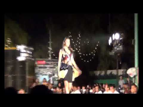 RAVI PAWAR FASHION SHOW.flv