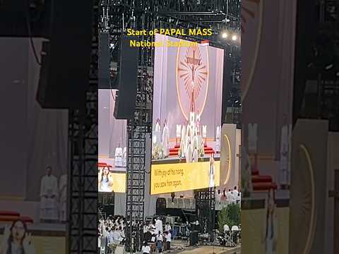 Start of PAPAL MASS 🙏 💛#nationalstadium #singapore