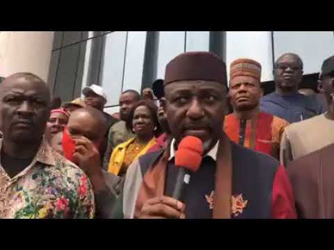 Rochas Okorocha addresses his supporter following his arrest.