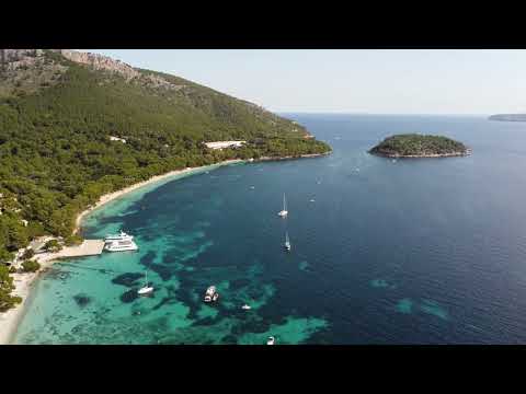 Playa Formentor Mallorca - 4K Drohnen Video von de Bade Buchten im Norden