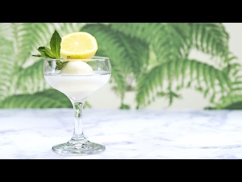 How to Make a Frozen Margarita Without Mix