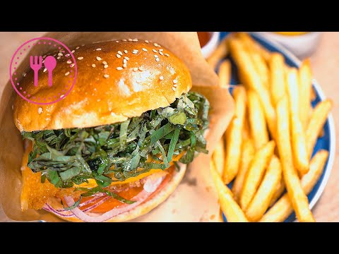 HOW TO MAKE JAPANESE HAMBURGER WITH SHISO in Shibuya, JAPAN / BURGER LOVERS