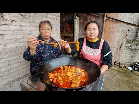 30元买了3个猪腰子，和公鸡一起炒一锅，香辣入味真下饭【梅子美食】