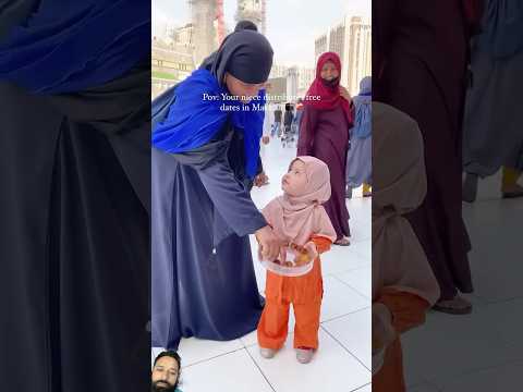 Cute girl mashallah ❤️girl distribute dates in Makkah #shortsfeed #youtubeshorts