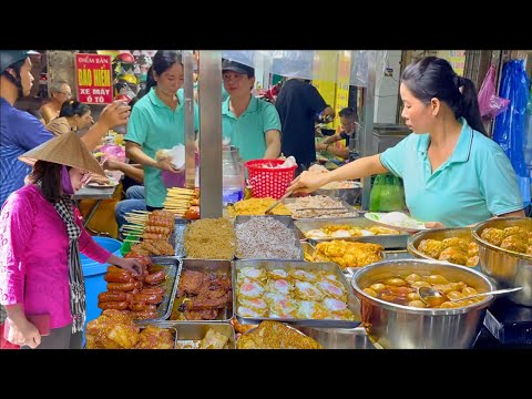 Delicious and popular! Collection of street food in Sai Gon, Vietnam // Enjoy now!