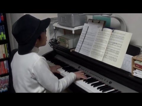 森の小人　10歳　ピアノ弾き語り