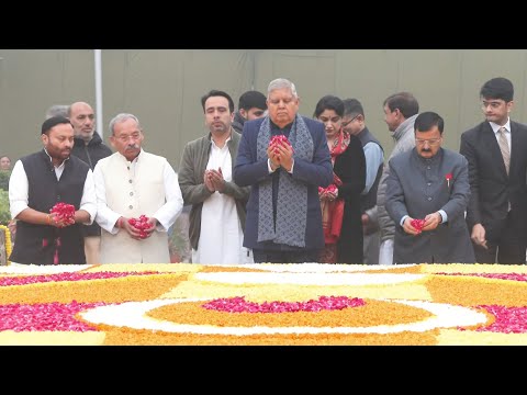 VP Jagdeep Dhankhar pays tribute to former PM Chaudhary Charan Singh on his birth anniversary.