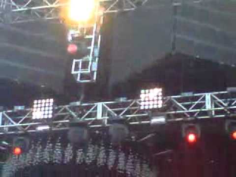 Laidback Luke Ultra Music Festival 2011 Better off Alone (Remix)