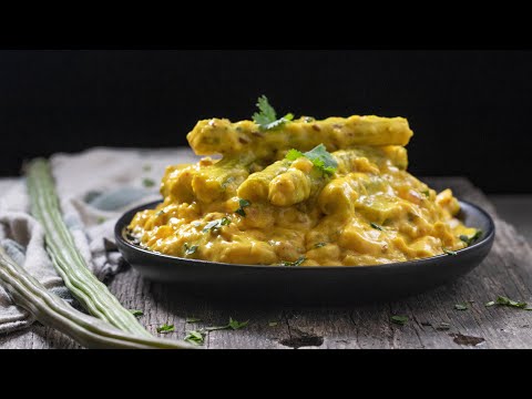 Saragva nu Shaak | Moringa (Drumsticks) Curry