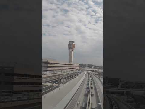 Take a ride on the Sky Train at Phoenix Sky Harbor  #phoenix