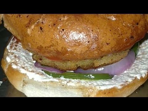 Yummy Yummy VegBurger 😋#food #burger #veg #sridevithoughts #yummy