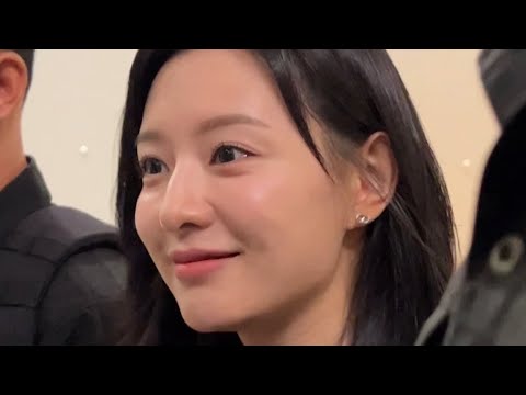 Jiwon says her head is fine || Kim Jiwon at Incheon Airport To Macao For Fan Meeting