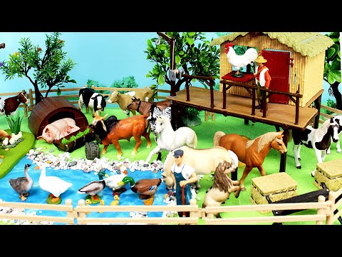 Building Farm for Barnyard Cows Horses Chicken Animal Figurines