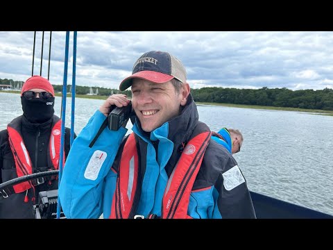 Solent Boat Training, Using Icom Marine VHF Radios to Teach!