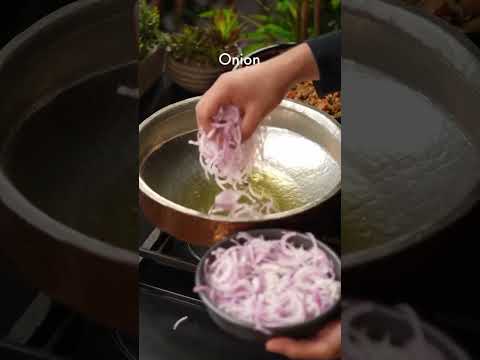 How to make vegetables veg dum biryani at home #youtubeshorts #kitchendiaries #onionbhaji #cooking