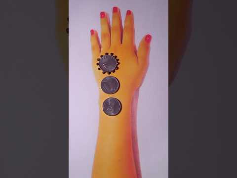 Very easy coins mehndi design trick 😍 #mehndi #youtubeshorts #shorts #viralvideo @mehndiwali23