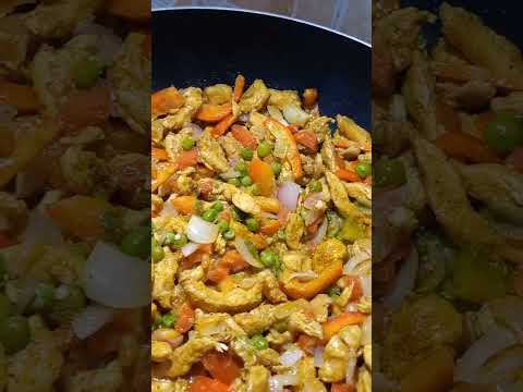 sizzling chicken veges #ytshorts #chickenvegetable #sizzling #winter #vegetarian