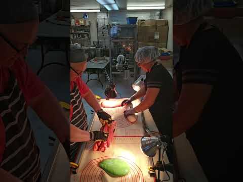 Making Watermelon Image Lollies in under 30 seconds.  #candyshop #candy #foodie