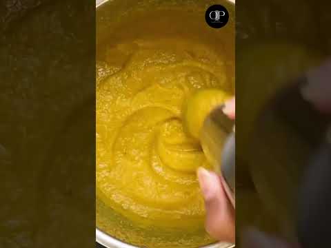 Creamy Vegan Curried Pumpkin Soup Recipe1