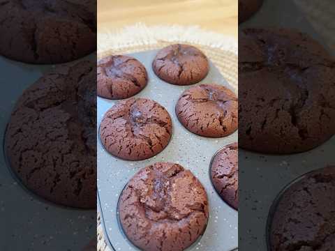 You Will Not Resist This French Style Chocolate Cupcake 🤤