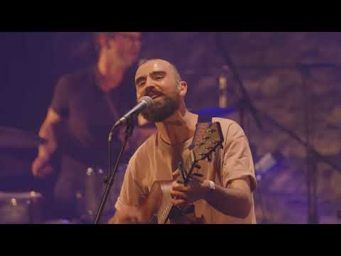 Hugo Barriol - À Deux (Live at Cafe De La Danse, PARIS)