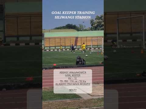 GOALKEEPER REGULAR TRAINING || ACADEMY PRO NOVA ARIANTO || #shortvideo #short #shorts  #indonesia