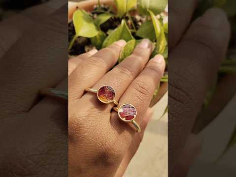 ঠাকুরের ফুল দিয়ে resin ring বানালাম ❤️💛 #yoursuchana #resinring #viralshorts #minivlogs #shortsfeed