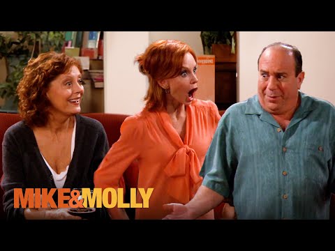 Molly's Favorite Author Tears Her Family Apart | Mike & Molly