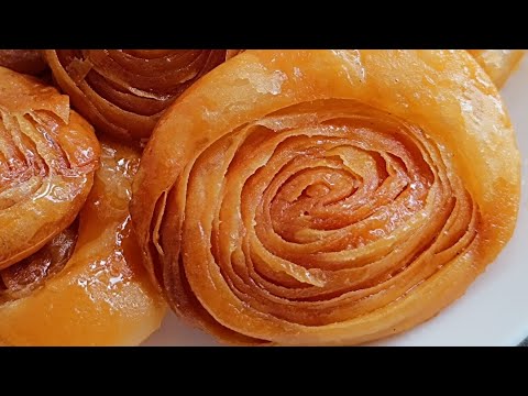 కొత్తగాఇలా చక్కటి తీపి గులాబీలు చేయండి|New style maida sweet recipe|sweets|dessert|new style recipes