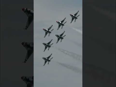 USAF Thunderbirds - Chicago Air & Water Show 2023